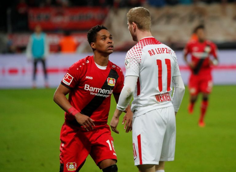Report: Silva targeting Brazilian to replace Leighton Baines as move edges closer