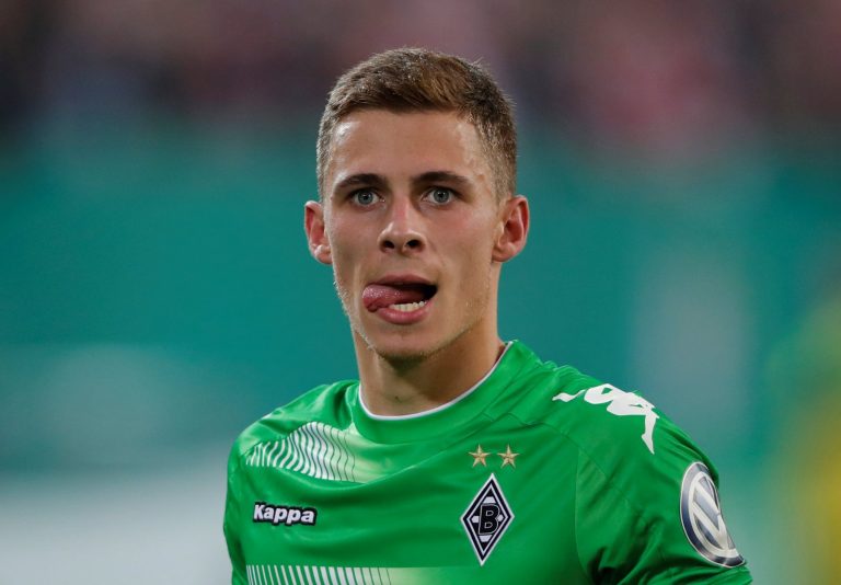 Forget Arfield: West Ham should avoid cheap option and splash out on Belgian playmaker
