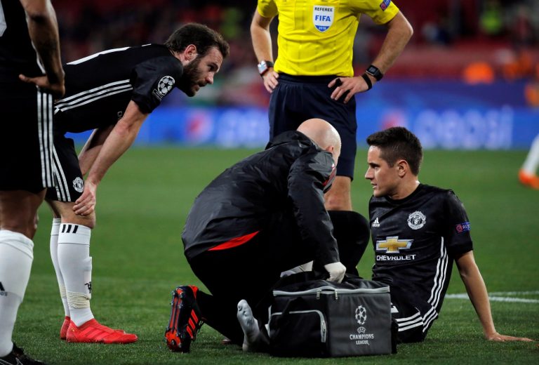 Man United fans on Twitter are devastated about Mourinho’s latest update