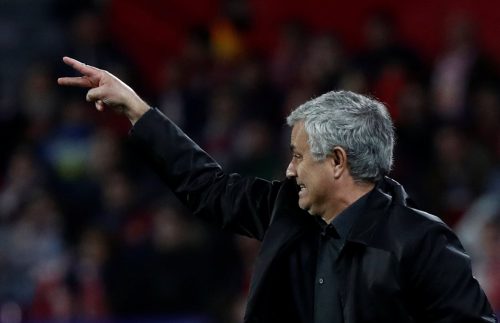 Surely Man United should ensure these 2 flops follow Fellaini out if he leaves
