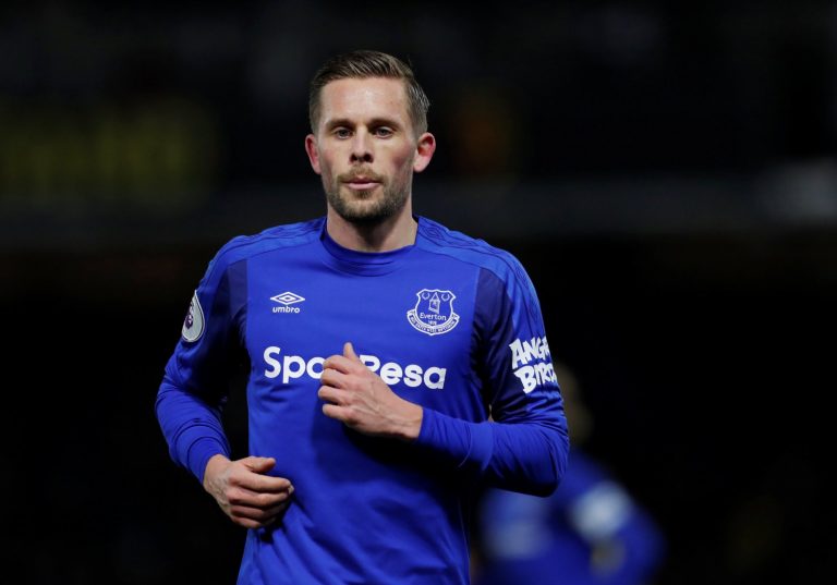Wounded Everton gear up for Huddersfield clash with fitness fears