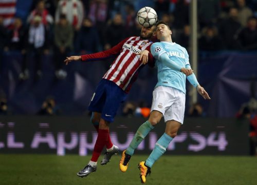 Chelsea fans are frustrated after Marco van Ginkel suffers another injury blow