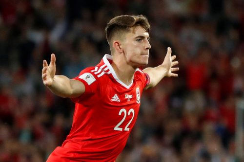 Liverpool: Ben Woodburn closes in on Hearts move