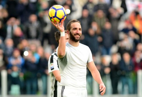 Chelsea hoping to make major Gonzalo Higuain progress within days