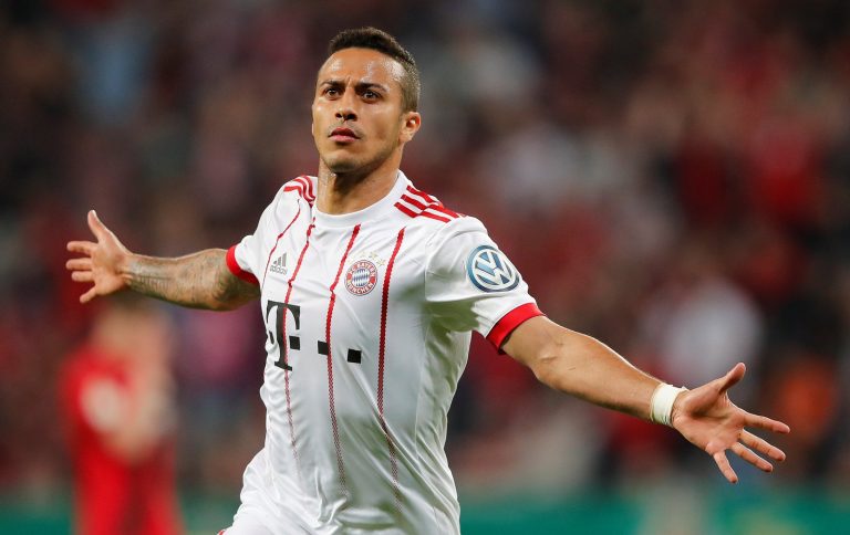 Liverpool: Fans react as Manchester United show interest in Thiago Alcantara