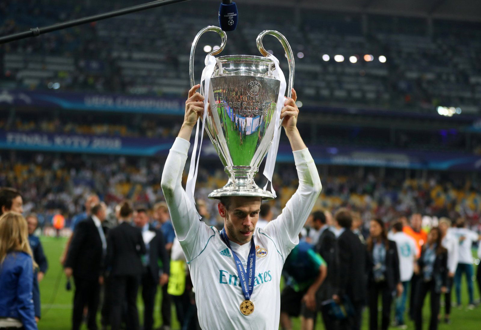 Manchester United fans on Twitter wouldn’t be fussed to lose out on Bale - Manchester United
