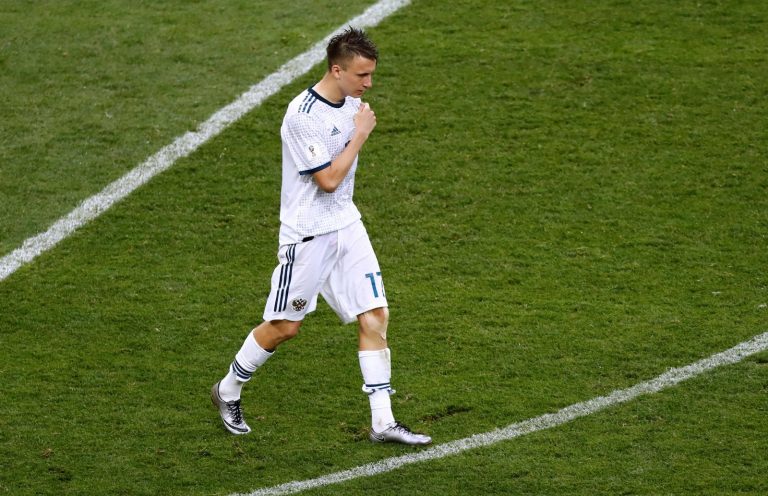 Chelsea fans want the club to sign Aleksandr Golovin this summer