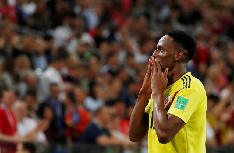 With the Lascelles deal looking dead, West Ham should move for Mina