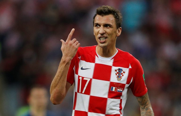 Everton: Aiming to bring Mario Mandzukic to Goodison Park