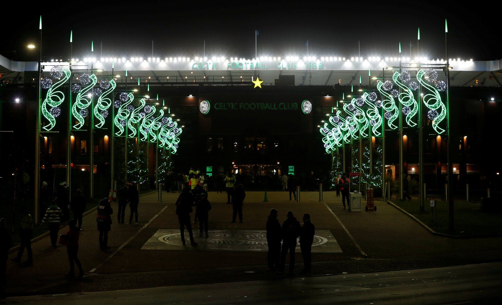 Celtic: Fans fondly remember the late Tommy Burns on his birthday