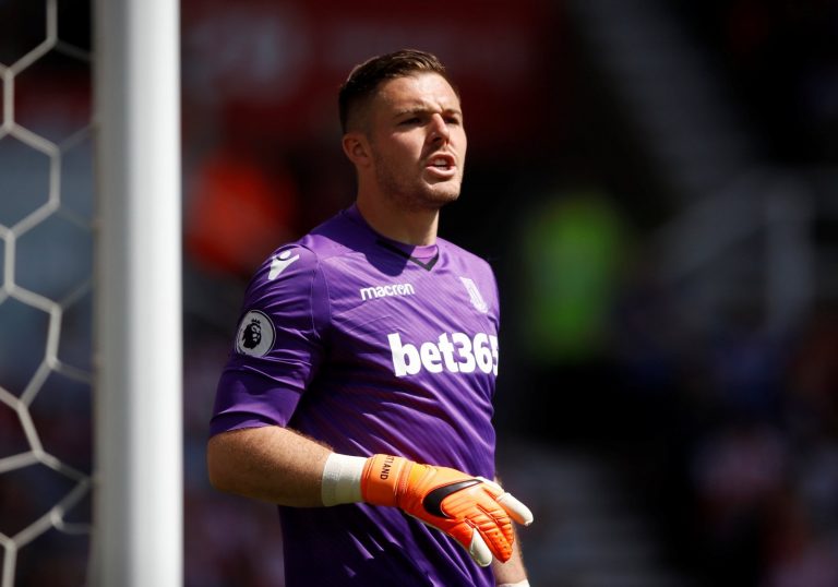 Jack Butland would be the ideal replacement for Kasper Schmeichel at Leicester