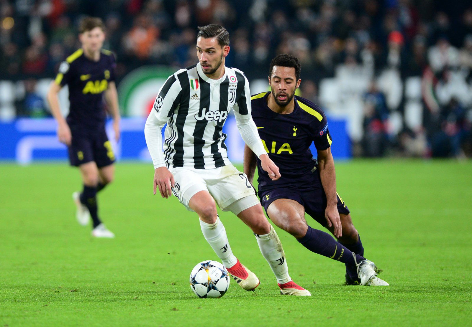Juventus: Fans respond to reports that De Sciglio could be moving