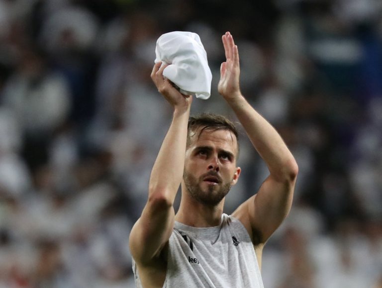 Manchester City: Fans bash transfer link with Juventus midfielder Miralem Pjanic