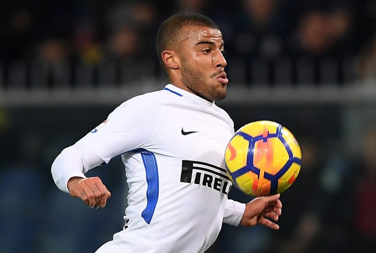 Everton: Fans split on link to Rafinha as Wolves also interested