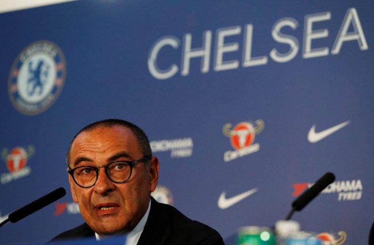 Signing these 2 goalkeepers would help Chelsea forget all about Thibaut Courtois