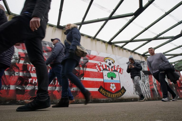 Southampton: Fans respond to news about The Killers at St. Mary’s