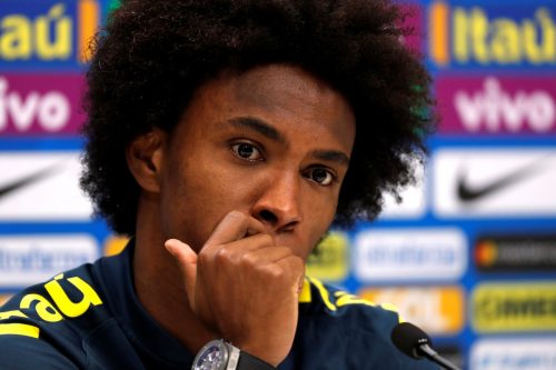 Tottenham: Fans react to shock transfer links with Chelsea star Willian
