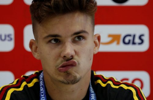 Wolves: Fans call for Leander Dendoncker to be dropped for Crystal Palace game