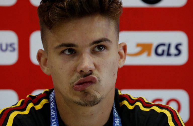 Leicester City must continue proving ambition by attempting to land £15.3m-rated man