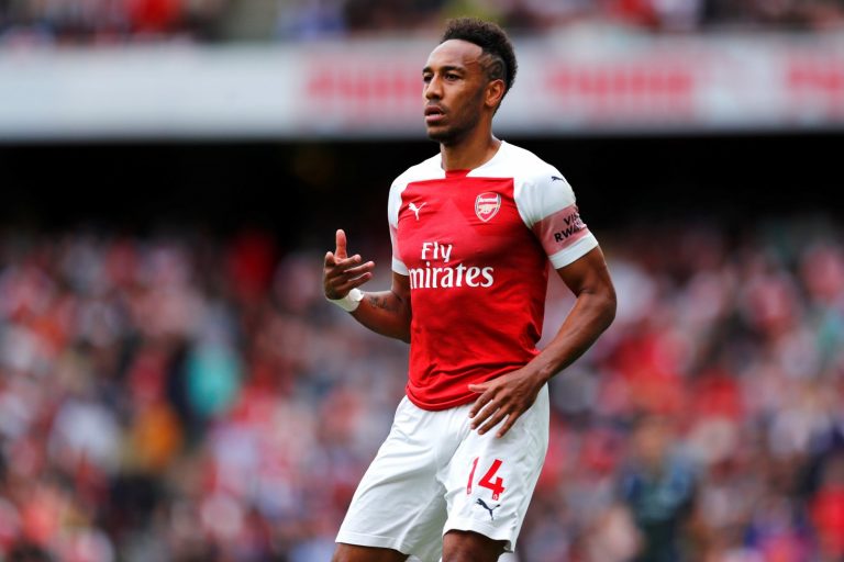 Arsenal: Attacker talks to Mesut Ozil and Dani Ceballos ahead of potential move