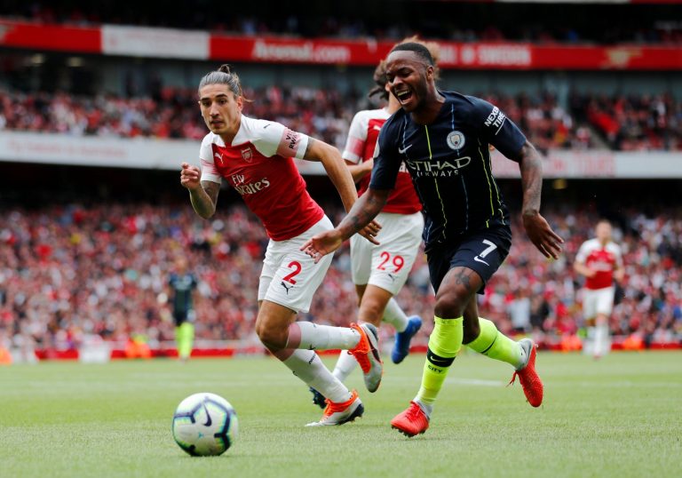 Manchester United should make outrageous attempt to poach Raheem Sterling