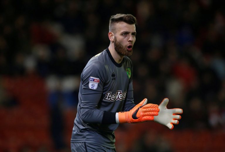 Norwich: Angus Gunn set for Canaries medical
