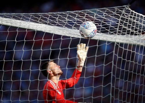 Leeds United simply must target Marcus Bettinelli in bid to ease goalkeeping woes