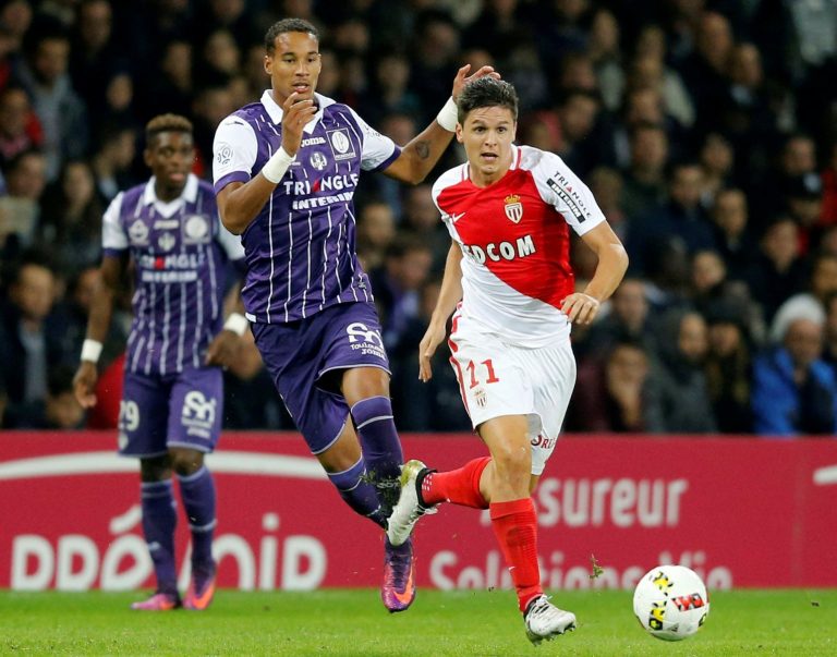 Southampton could sign Christoper Jullien for bargain fee