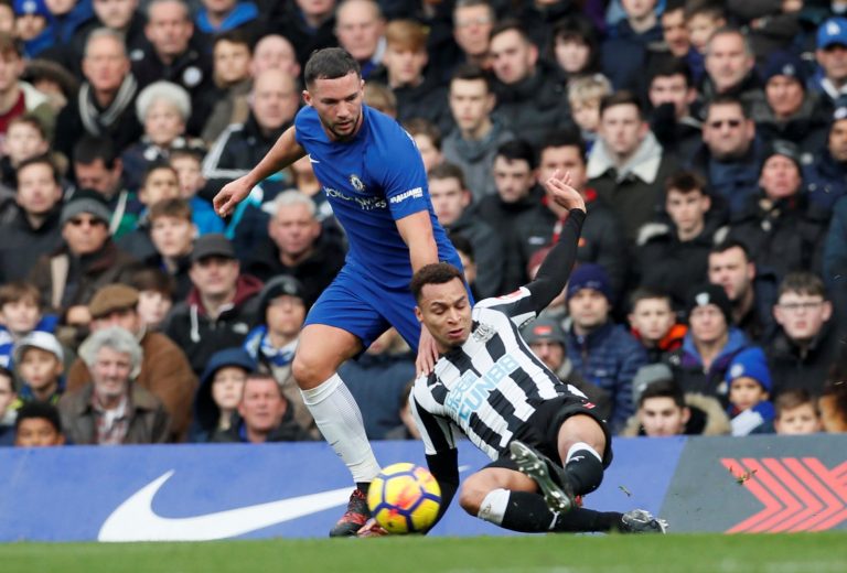 Leicester would be much better served opting against making Danny Drinkwater move
