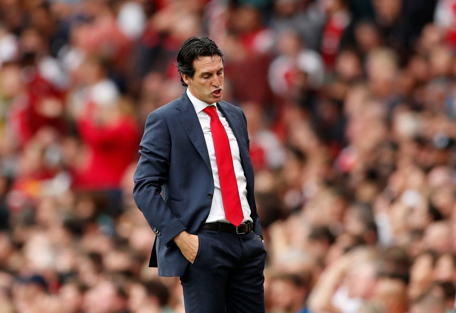 Arsenal: Some fans ignore injury update to demand Unai Emery leaves club
