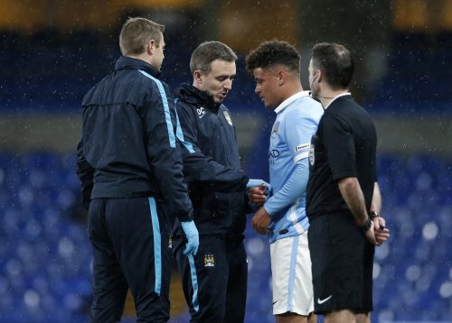 Leeds should eye a loan swoop for Joel Latibeaudiere and Juan Foyth