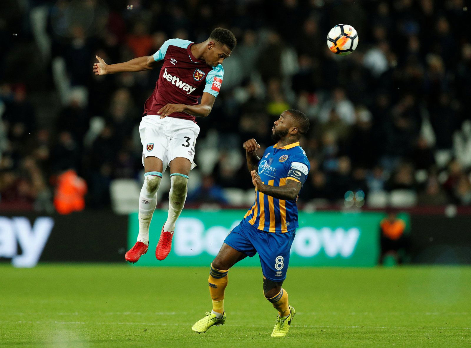 Nottingham Forest want West Ham’s Reece Oxford