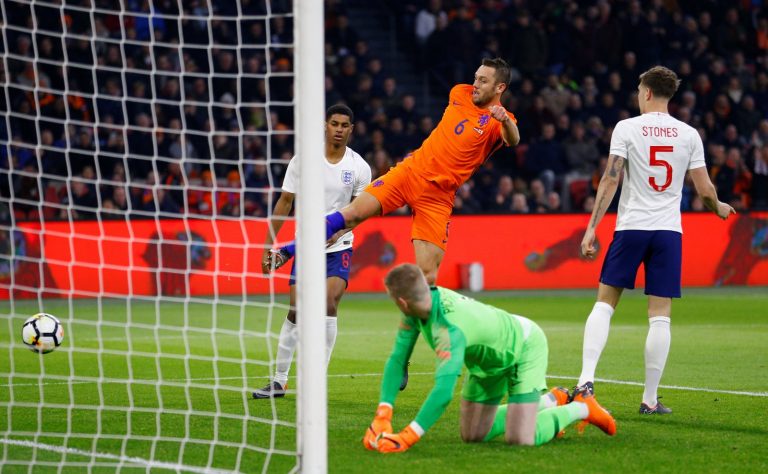 Liverpool: Fans unhappy with Stefan de Vrij rumour