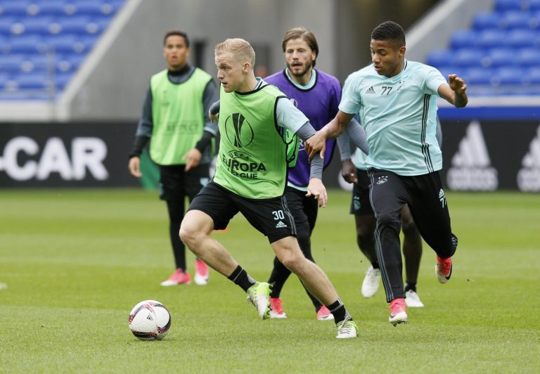 Tottenham Hotspur: Spurs tried to hijack Donny van de Beek’s move to Manchester United with last-gasp bid