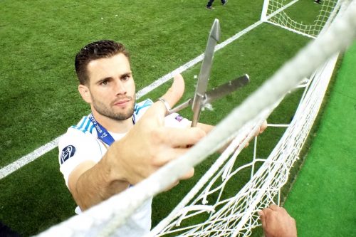 Liverpool need to eye Nacho as Van Dijk’s defensive partner
