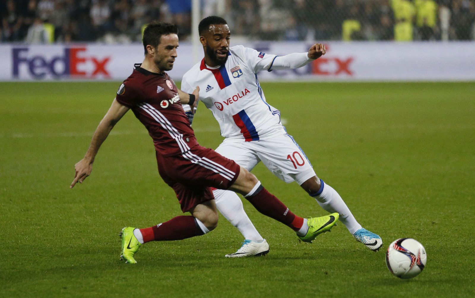 Oguzhan Ozyakup would be an interesting addition at Southampton