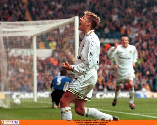 Leeds fans react as Alan Smith spotted at U23 fixture on Monday