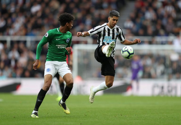Newcastle United fans turn on the awful Ayoze Perez