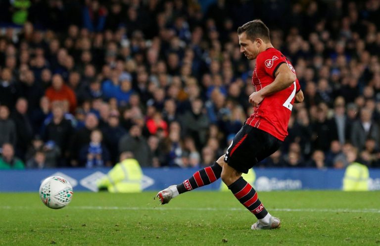 Arsenal: Fans blast Cedric display in FA Cup