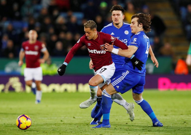 West Ham: Club are struggling to sell Javier Hernandez