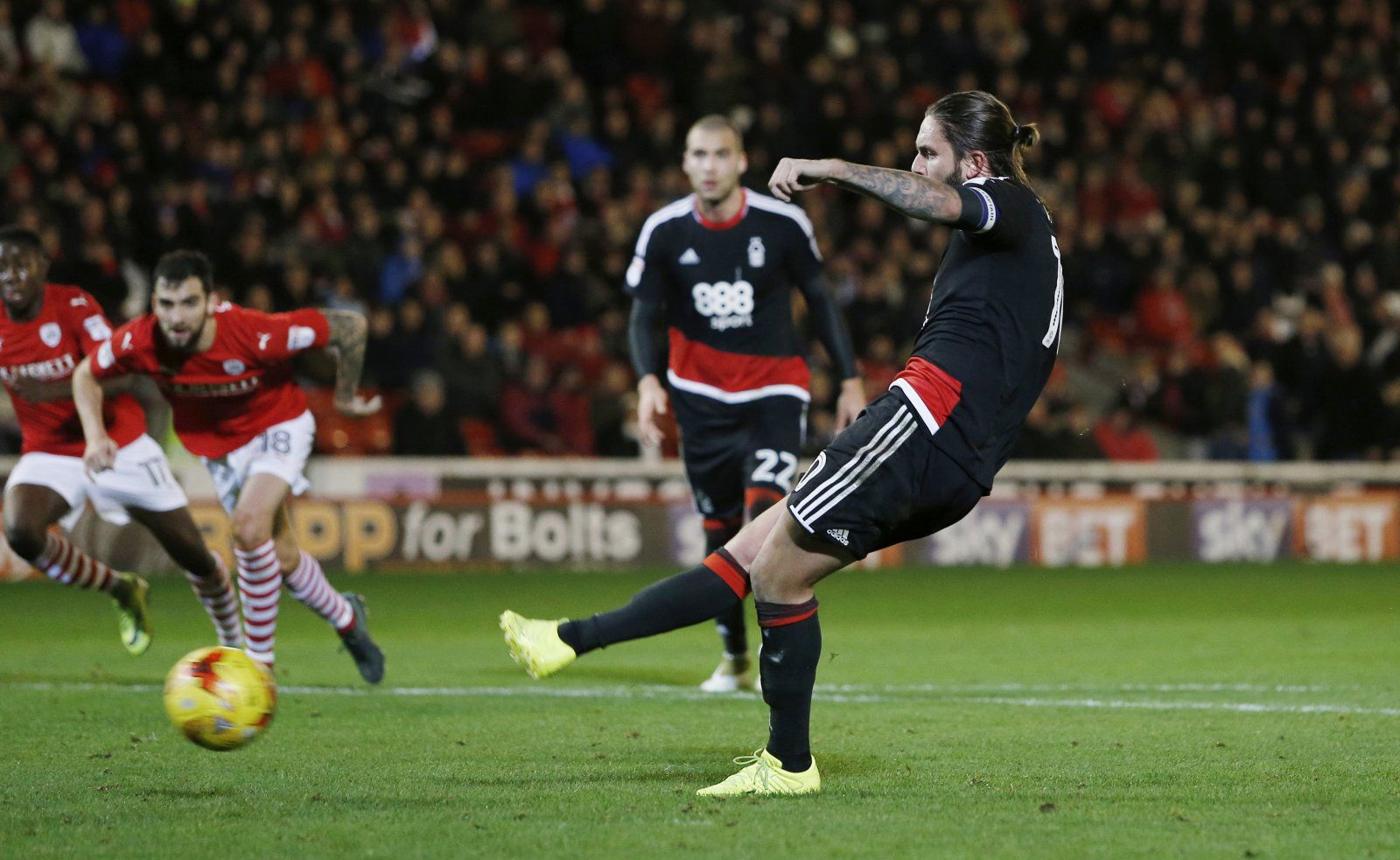 Profit Players: Henri Lansbury