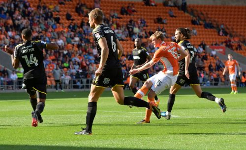 Introducing: The 20-year-old who could soon be taking Ayoze Perez’s place, Sean Longstaff