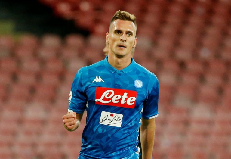 man-utd-transfer-talks-milik