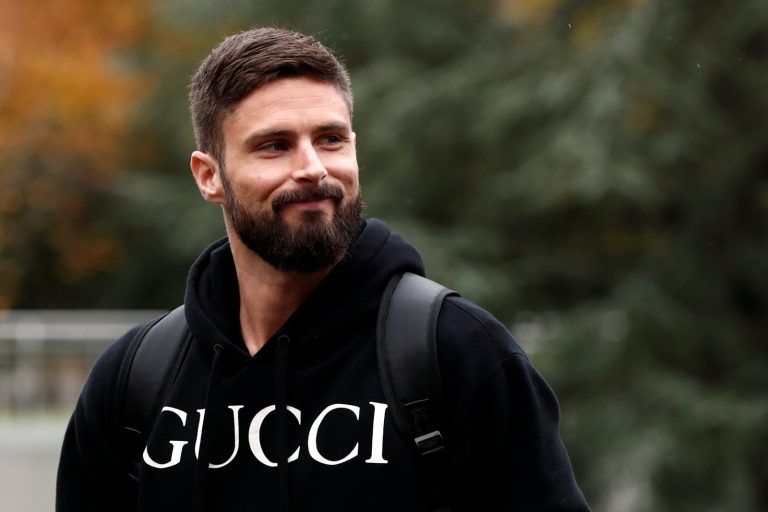 Chelsea: Olivier Giroud’s potential summer departure is all Maurizio Sarri’s fault