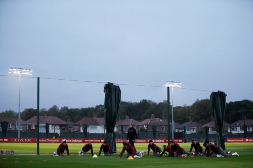 Liverpool fans react to training photos posted on Twitter