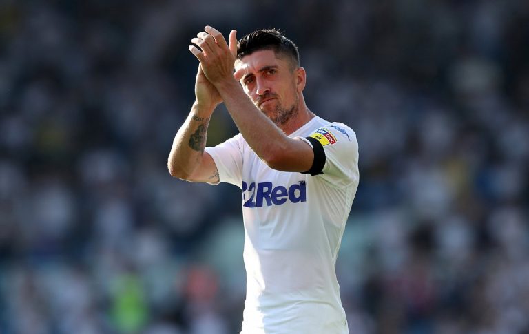 Leeds United: Fans show appreciation for players’ support to the community