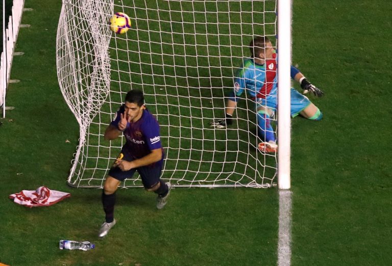 Luis Suarez deserves one last go in the Premier League