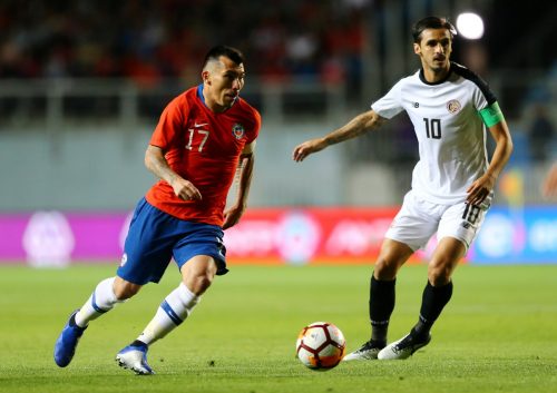 West Ham: Gary Medel could be a steal for Manuel Pellegrini