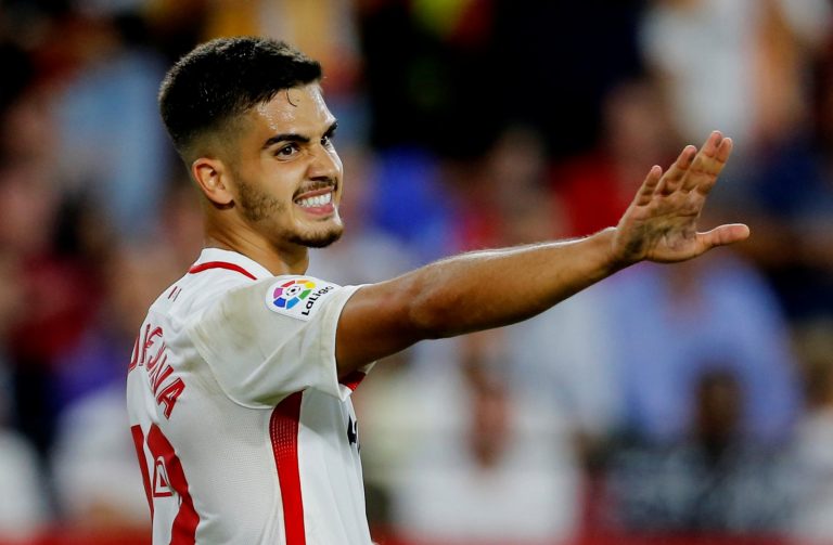 Wolves should look at signing Andre Silva