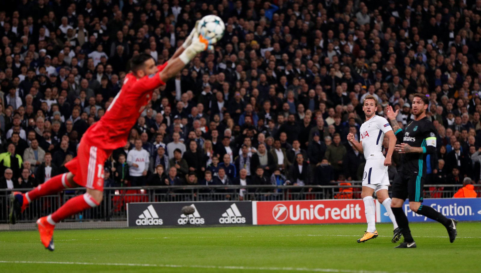 Kiko Casilla is exactly what Leeds United need to aid promotion battle
